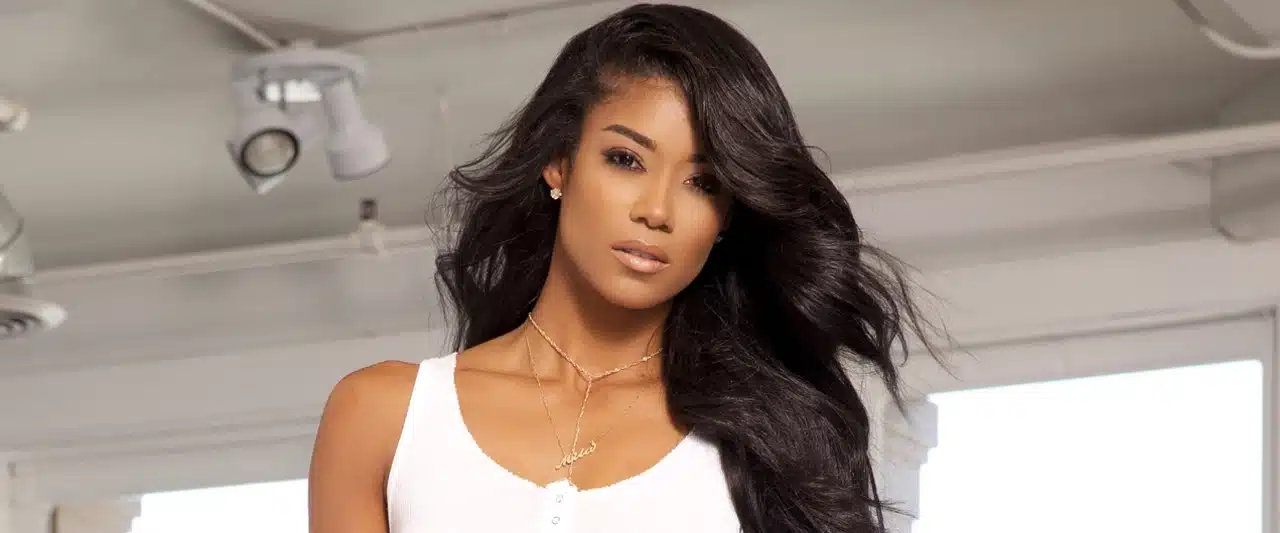 Mila J Age